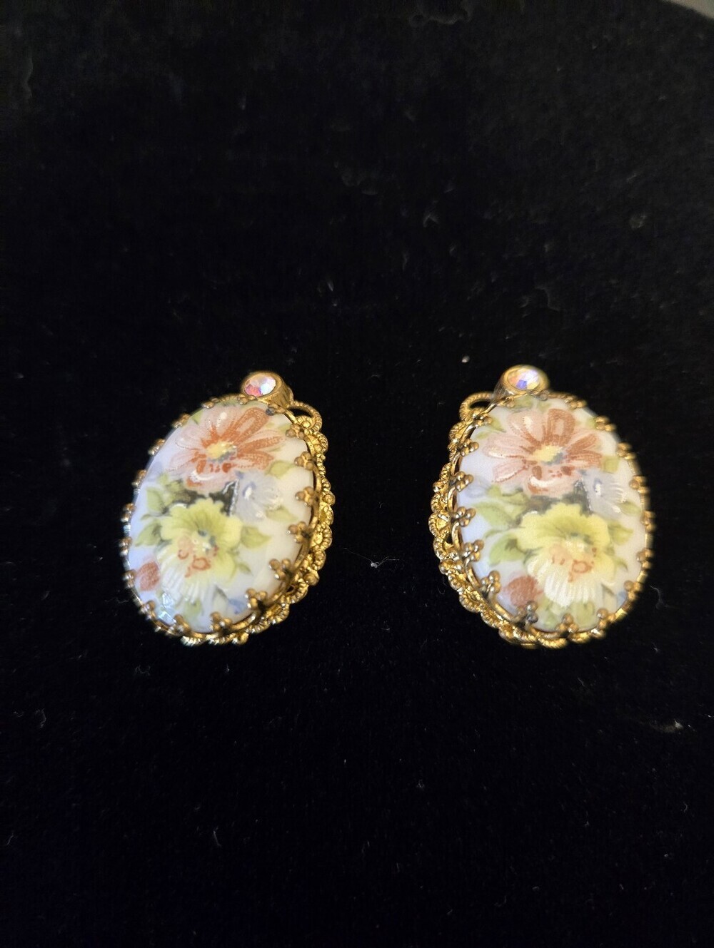 Vintage West Germany hand-painted floral gold-tone filigree clip-on earrings